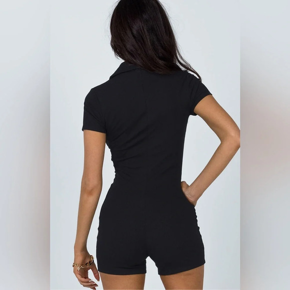 Princess Polly Susie Romper in black size 2 - Picture 4 of 10